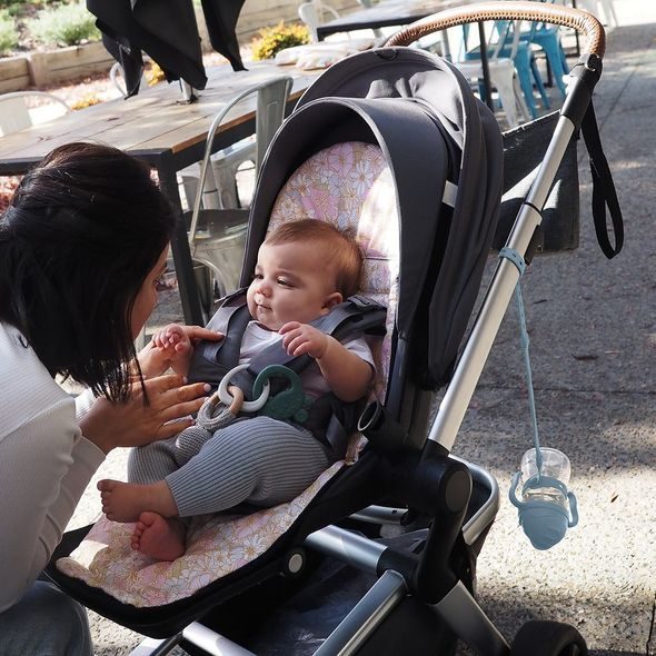 B.BOX UNIVERZÁLNÍ PÁSEK - SVĚTLE MODRÝ - PŘÍSLUŠENSTVÍ K HRNEČKŮM - KRMENÍ