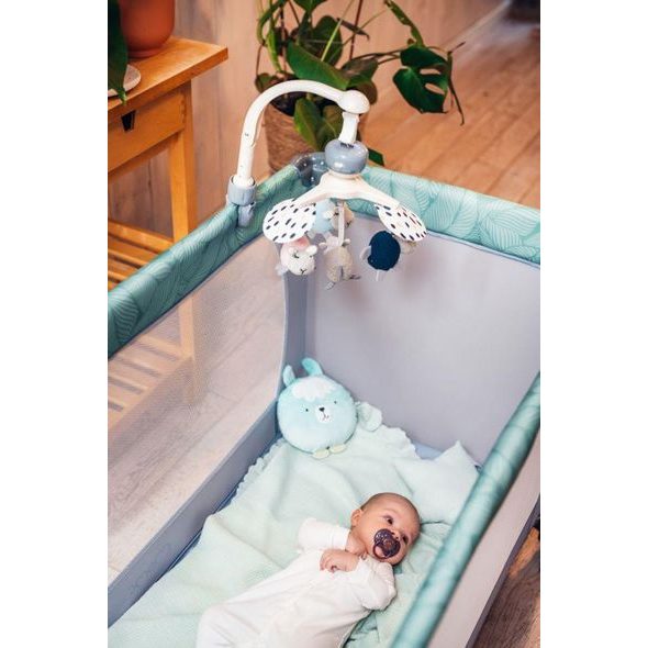 MOMI HUDEBNÍ KOLOTOČ KIKI - KOLOTOČE NA POSTÝLKU - PRO DĚTI