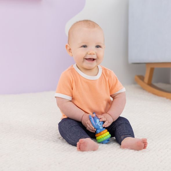 BRIGHT STARTS HRAČKA SENZORICKÁ TWIST-A-STITCH™ 3M+ - SENZORICKÉ HRAČKY - PRO DĚTI