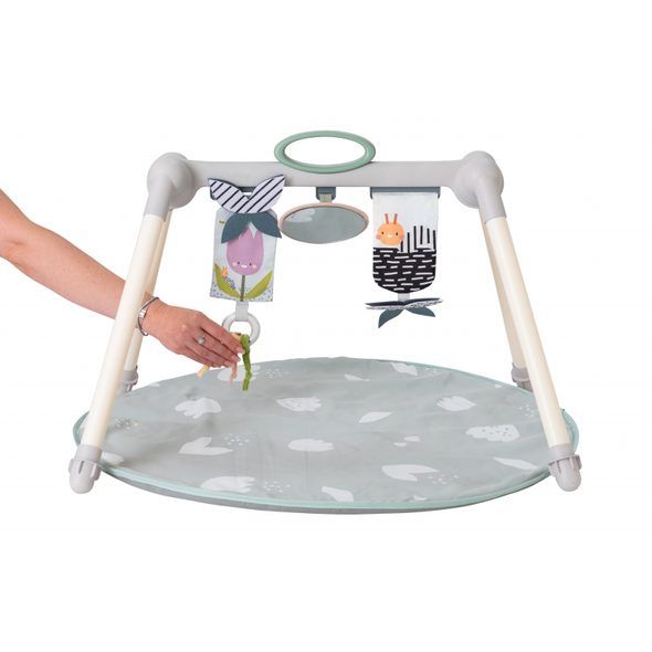 TAF TOYS HRACÍ DEKA S HRAZDOU ZAHRADA - HRACÍ DEKY - PRO DĚTI