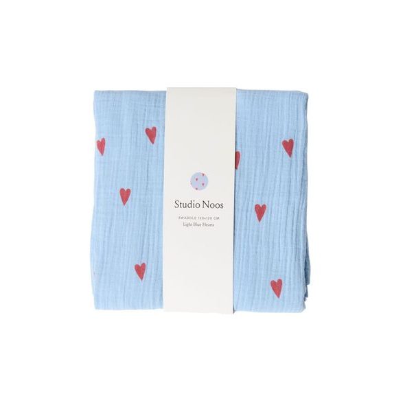 STUDIO NOOS SWADDLE ZAVINOVAČKA PRINT LARGE LIGHT BLUE HEARTS - ZAVINOVACÍ PLENY / OSUŠKY VELKÉ - PŘEBALOVÁNÍ
