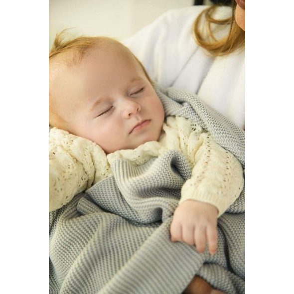 MOMI DĚTSKÁ PLETENÁ DEKA MOMI HUG RŮŽOVÁ - DĚTSKÉ DEKY PRO MIMINKA - SPINKÁNÍ