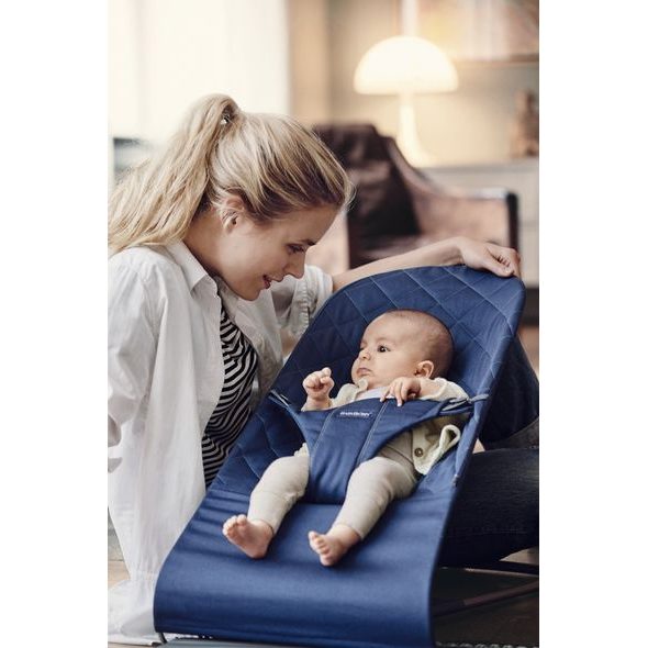 BABYBJORN LEHÁTKO BABYBJORN BLISS MIDNIGHT BLUE WOVEN CLASSIC - LEHÁTKA A HOUPADLA - SPINKÁNÍ