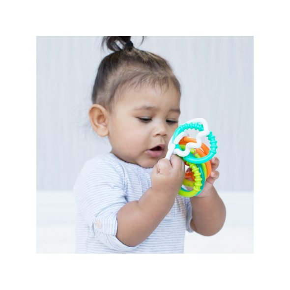 INFANTINO CHRASTÍTKO S KROUŽKY - CHRASTÍTKA - PRO DĚTI