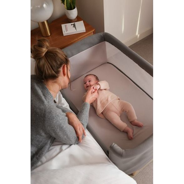 INGLESINA POTAH NA MATRACI DO PŘÍSTAVNÉ POSTÝLKY WELCOME BED - MATRACOVÉ CHRÁNIČE - SPINKÁNÍ