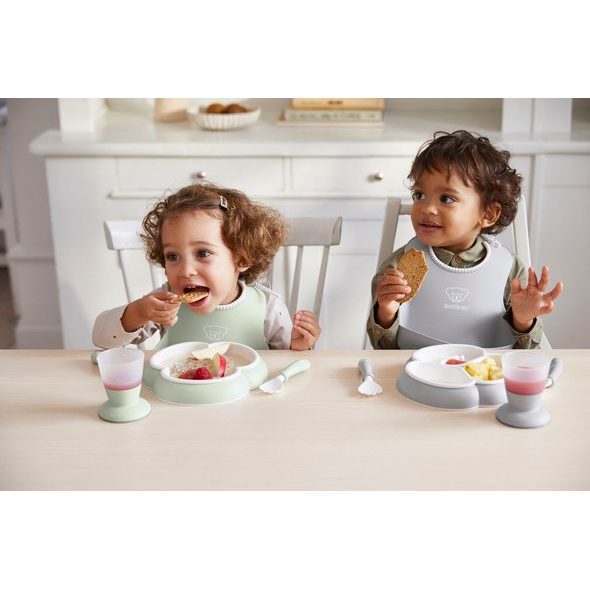 BABYBJÖRN 8 DÍLNÝ JÍDELNÍ SET PUDROVĚ ZELENÝ - VÝHODNÉ SADY - KRMENÍ