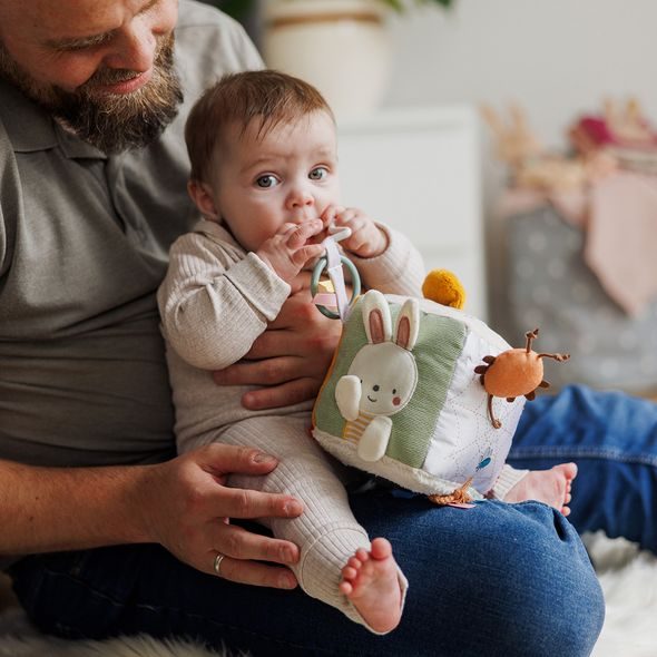BABYONO KOSTKA SENSORICKÁ NATURE 0 M+ - SENZORICKÉ HRAČKY - PRO DĚTI
