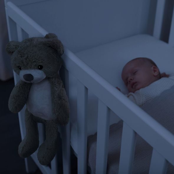 ZAZU MEDVÍDEK BRODY MODRÝ SLEEPTRAINER S MELODIEMI A NOČNÍM SVĚTLEM - TRÉNINKOVÉ BUDÍKY - SPINKÁNÍ