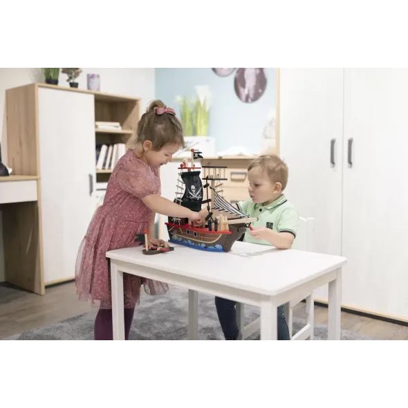 ZOPA DŘEVĚNÁ PIRÁTSKÁ LOĎ - AUTÍČKA A JEZDÍCÍ - PRO DĚTI