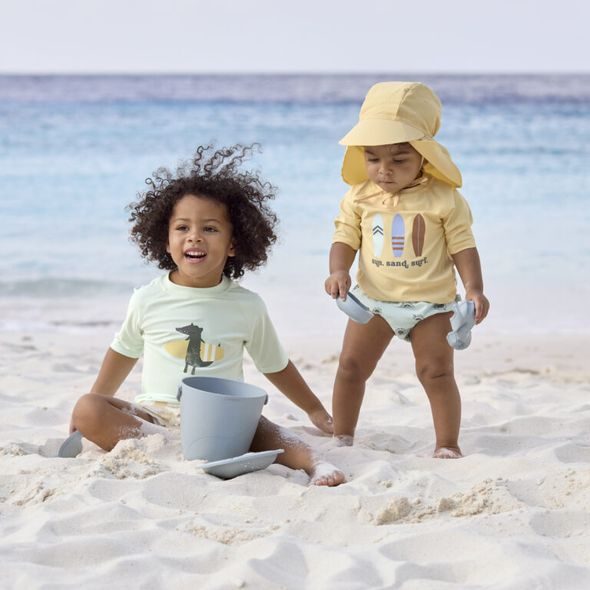 LÄSSIG SPLASH SUN PROTECTION FLAP HAT VANILLA 19-36 MO. - ČEPIČKY A KLOBOUČKY - PRO DĚTI