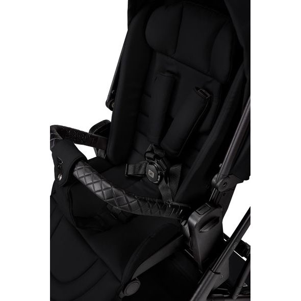 MOON CIAO MAXI SET - ONYX - KOMBINACE S PŘÍSLUŠENSTVÍM - KOČÁRKY A PŘÍSLUŠENSTVÍ