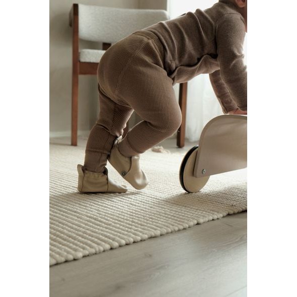 LODGER KOŽENÉ CAPÁČKY BEIGE 12 - 15 MĚSÍCŮ - KOJENECKÉ CAPÁČKY - PRO DĚTI