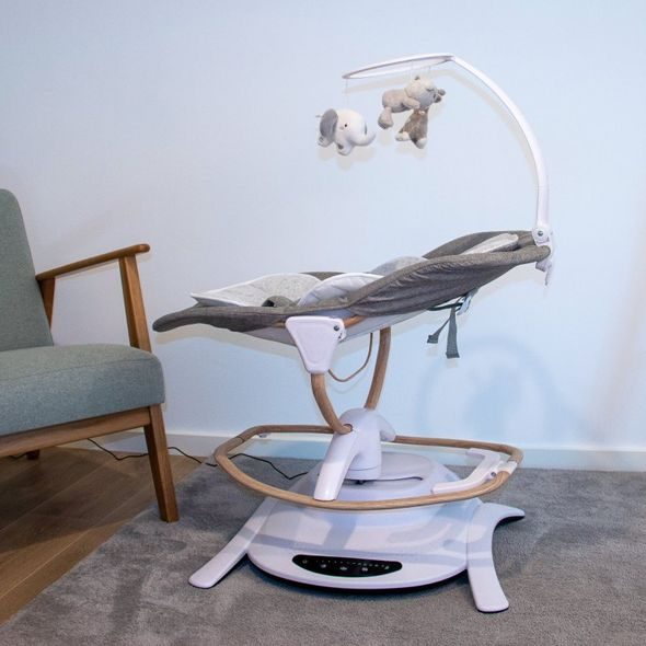 BO JUNGLE AUTOMATICKÁ HOUPAČKA PURE WHITE 2V1 - LEHÁTKA A HOUPADLA - SPINKÁNÍ