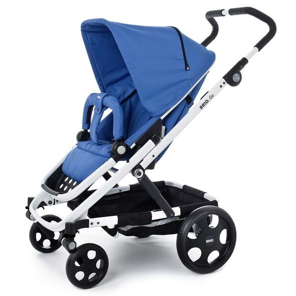 BRIO GO NEW S BÍLOU KONSTRUKCÍ + NÁNOŽNÍK 2013 - SPORTOVNÍ KOČÁRKY - KOČÁRKY A PŘÍSLUŠENSTVÍ