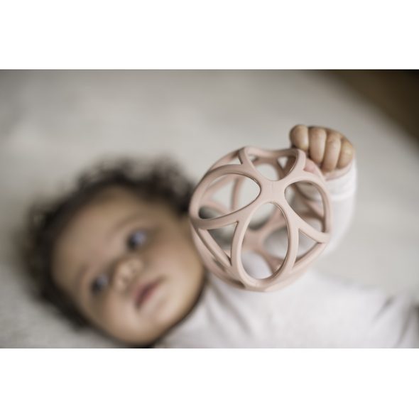 LITTLE DUTCH SENZORICKÝ MÍČEK PINK - SENZORICKÉ HRAČKY - PRO DĚTI