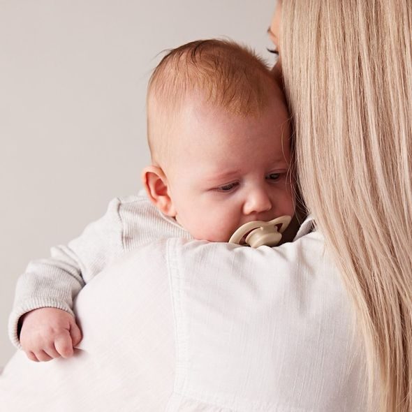 B.BOX DUDLÍKY Z PŘÍRODNÍHO KAUČUKU 0-6M, 2KS - VANILLA/LATTE - ŠIDÍTKA A DOPLŇKY - KRMENÍ