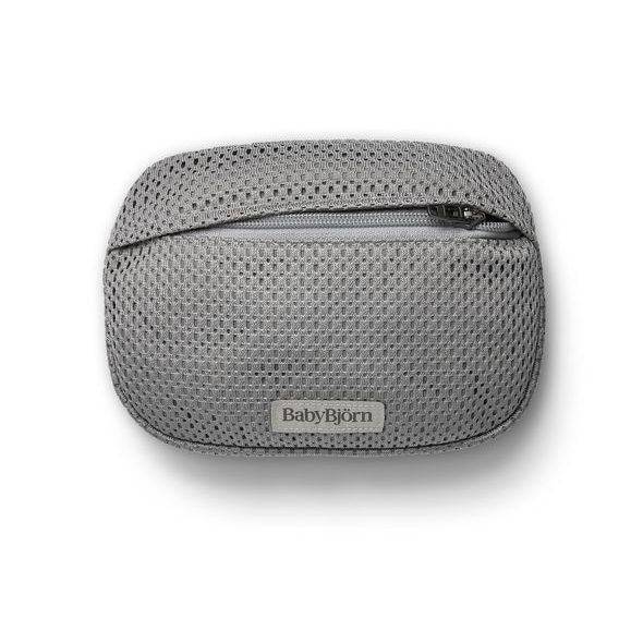 BABYBJORN BABYBJORN PRAKTICKÁ KAPSIČKA NA VĚCI K NOSÍTKU GREY MESH - DOPLŇKY K NOSÍTKŮM - NOŠENÍ & SPORT