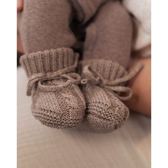 LODGER CAPÁČKY KNIT CABLE BUFFALO VEL. 0 - 6 MĚSÍCŮ - KOJENECKÉ CAPÁČKY - PRO DĚTI