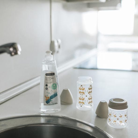 SUAVINÉX DEZINFEKČNÍ GEL NA LAHVE A DUDLÍKY 500ML - KOJENECKÉ LAHVE - KRMENÍ