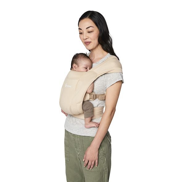 ERGOBABY NOSÍTKO EMBRACE - SOFT AIR MESH - SOFT CREAM - ERGONOMICKÁ NOSÍTKA - NOŠENÍ & SPORT