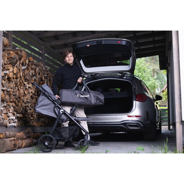 KIDNORT CESTOVNÍ POSTÝLKA KIDNORT LIVSMILJÖ TMAVĚ ŠEDÁ - CESTOVNÍ POSTÝLKY - SPINKÁNÍ