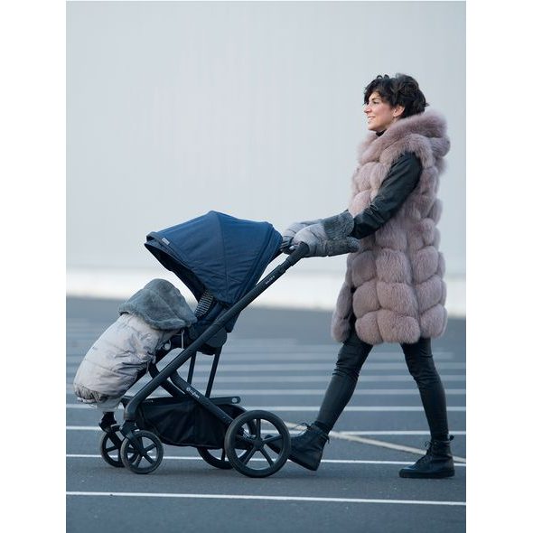 PINKIE ZATEPLENÁ STAHOVACÍ DEKA PINKIE FUR BLACK - NÁNOŽNÍKY - KOČÁRKY A PŘÍSLUŠENSTVÍ