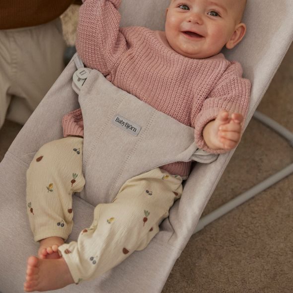 BABYBJORN BABYBJORN LEHÁTKO BLISS WOVEN LIGHT BEIGE MÉLANGE - LEHÁTKA A HOUPADLA - SPINKÁNÍ