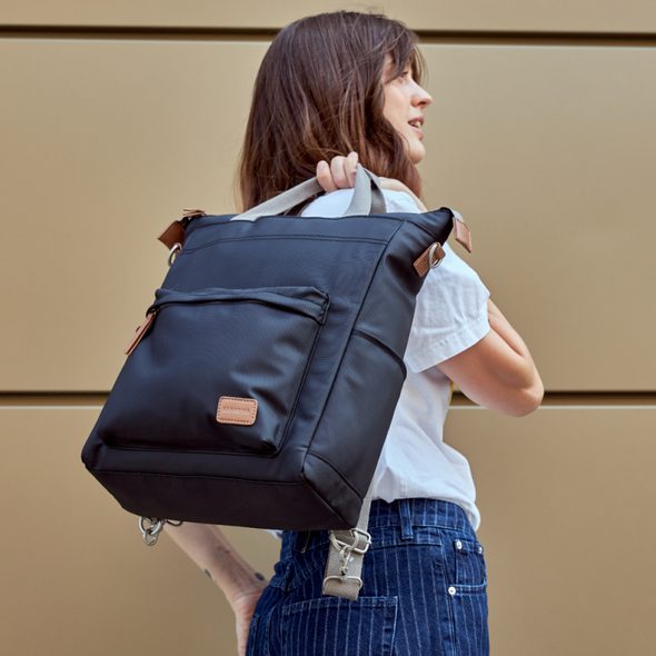 BABABING DAYTRIPPER PAC PŘEBALOVACÍ TAŠKA/ BATOH, BLACK - NOVINKA - PŘEBALOVACÍ TAŠKY - KOČÁRKY A PŘÍSLUŠENSTVÍ