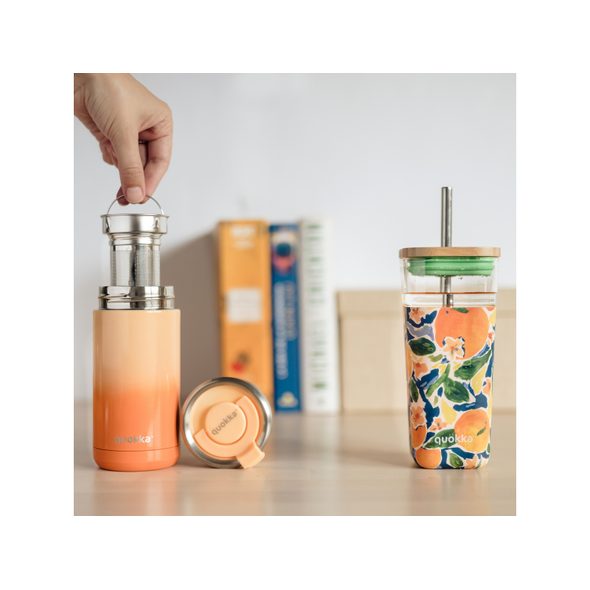 QUOKKA NEREZOVÝ TERMOHRNEK SE SÍTKEM BOOST APRICOT ORANGE 400 ML - TERMOOBALY A TERMOSKY - KRMENÍ