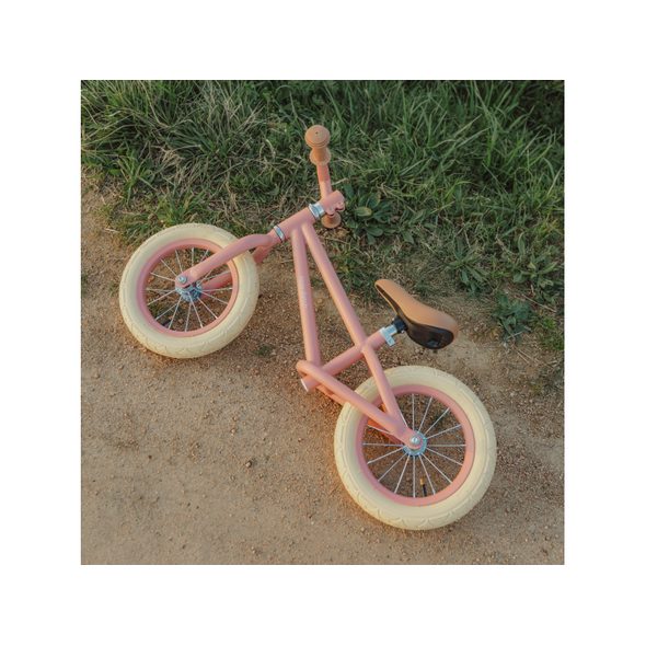 LITTLE DUTCH ODRÁŽEDLO PINK - VOZÍTKA A ODRÁŽEDLA - PRO DĚTI