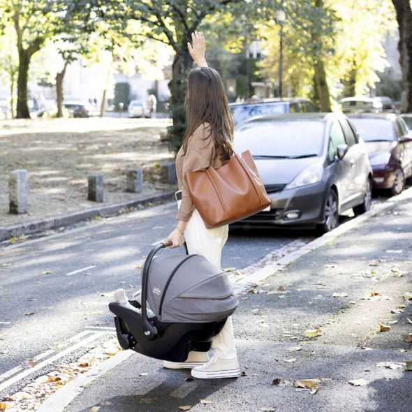 JOIE SPRINT™ ECLIPSE - AUTOSEDAČKY 0-13KG - AUTOSEDAČKY A PŘÍSLUŠENSTVÍ