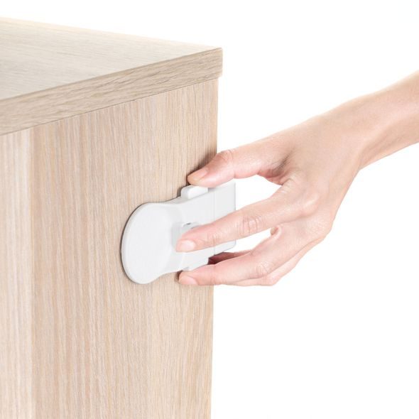 REER ZÁMEK NA DVEŘE A ŠUPLÍKY ROHOVÝ - BEZPEČNOST DĚTÍ V DOMÁCNOSTI - KOUPÁNÍ A ZDRAVÍ