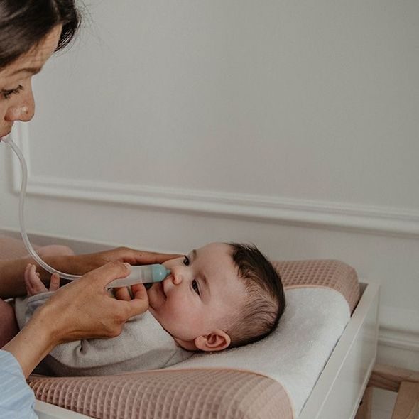 SUAVINEX SUAVINEX | ANATOMICKÁ ODSÁVAČKA DO NOSÍKU - ODSÁVAČKY HLENŮ - KOUPÁNÍ A ZDRAVÍ