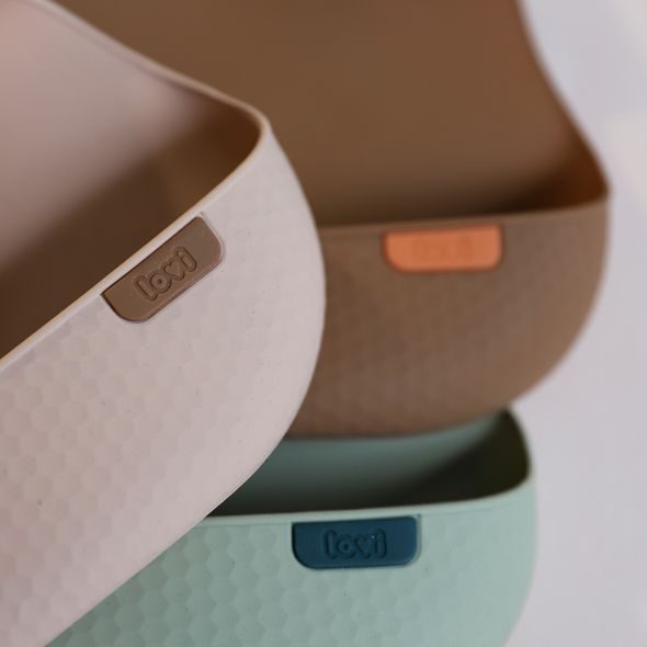 LOVI SILIKONOVÝ BRYNDÁK S KAPSOU PISTACHIO - BRYNDÁKY - KRMENÍ