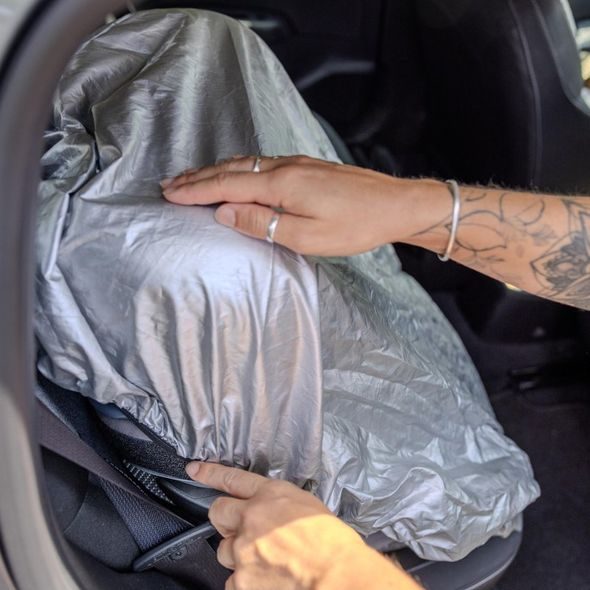EZIMOOV OCHRANA AUTOSEDAČKY EZI ANTI-THERMAL - SLUNEČNÍ ROLETY A CLONY - AUTOSEDAČKY A PŘÍSLUŠENSTVÍ