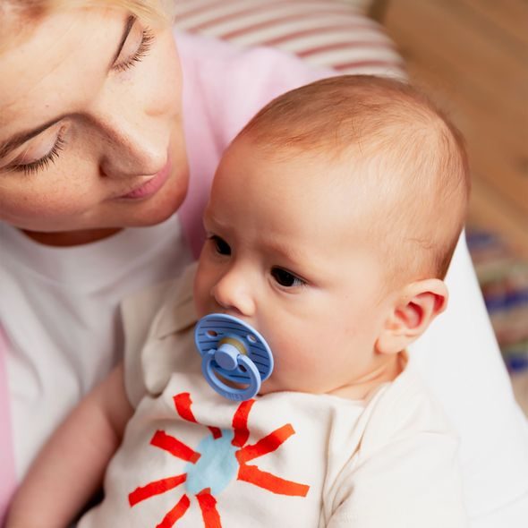 BIBS STUDIO COLOUR PIN DUDLÍKY Z PŘÍRODNÍHO KAUČUKU 2KS VEL. 1 - ŠIDÍTKA A DOPLŇKY - KRMENÍ