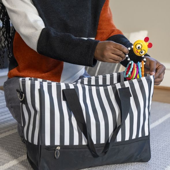 BABY EINSTEIN HRAČKA SENZORICKÁ CAL'S CONNECTORS™ 0M+ - SENZORICKÉ HRAČKY - PRO DĚTI