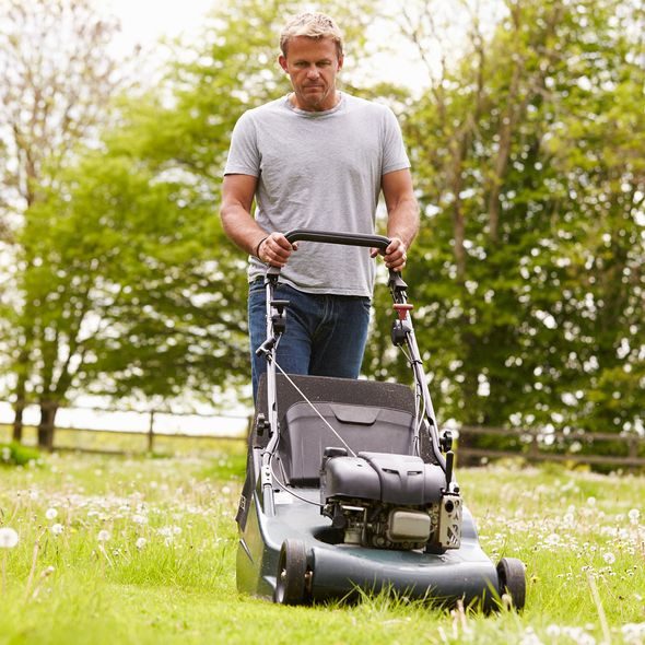 REER CHRÁNIČE SLUCHU SILENTGUARD BABY PINK - BEZPEČNOST DĚTÍ V DOMÁCNOSTI - KOUPÁNÍ A ZDRAVÍ