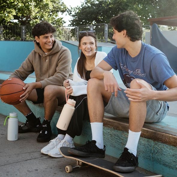 B.BOX NEREZOVÁ TERMOLAHEV S BRČKEM 1L - ORANŽOVÁ - TERMOOBALY A TERMOSKY - KRMENÍ