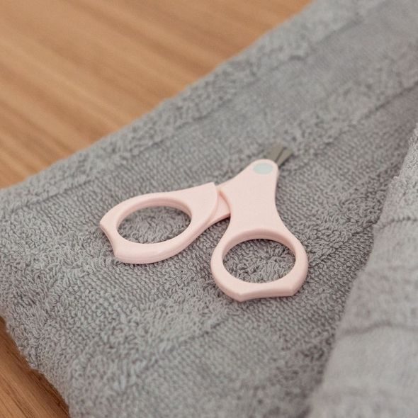 NŮŽKY KOJENECKÉ DREAMS - PÉČE O NEHTY - KOUPÁNÍ A ZDRAVÍ