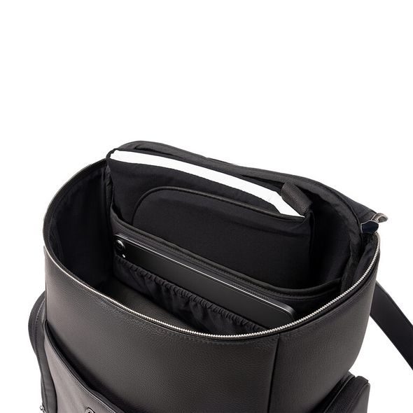 NUNA ESSENTIAL PŘEBALOVACÍ BATOH CAVIAR - PŘEBALOVACÍ BATOHY - KOČÁRKY A PŘÍSLUŠENSTVÍ