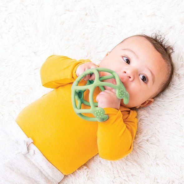 NATTOU KOUSÁTKO SILIKONOVÉ MÍČ 2V1 BEZ BPA 10 CM MINT - KOUSÁTKA - PRO DĚTI