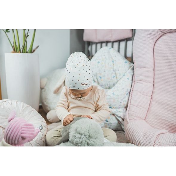 ENIE BABY DĚTSKÁ ČEPICE 0-1M DOTS CREME - ČEPIČKY A KLOBOUČKY - PRO DĚTI