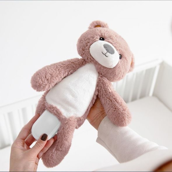 ZAZU MEDVÍDEK BRODY RŮŽOVÝ SLEEPTRAINER S MELODIEMI A NOČNÍM SVĚTLEM - TRÉNINKOVÉ BUDÍKY - SPINKÁNÍ