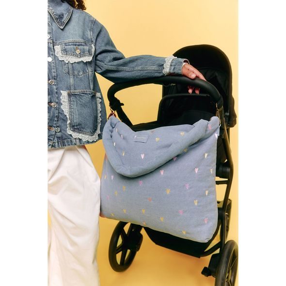 STUDIO NOOS DENIM DIAPER BAG - PŘEBALOVACÍ TAŠKA | HEARTS LIGHT BLUE HEARTS - PŘEBALOVACÍ TAŠKY - KOČÁRKY A PŘÍSLUŠENSTVÍ