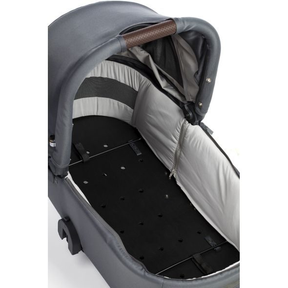 MAST M.6X HLUBOKÝ DÍL - VOLCANIC ASH 2025 - KORBIČKY - KOČÁRKY A PŘÍSLUŠENSTVÍ