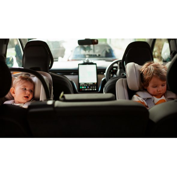 SILVER CROSS APPROACH PLUS 360 AUTOSEDAČKA NATURAL TAUPE - AUTOSEDAČKY 0-18KG - AUTOSEDAČKY A PŘÍSLUŠENSTVÍ