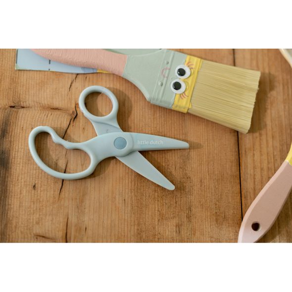 LITTLE DUTCH KNIHA S VYSTŘIHOVACÍMI AUTY JIM - VÝTVARNÉ POMŮCKY A HRAČKY - PRO DĚTI