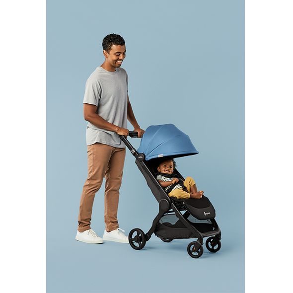 ERGOBABY METRO+ SLUNEČNÍ STŘECHA AZURE* - BAREVNÉ SETY K PODVOZKU - KOČÁRKY A PŘÍSLUŠENSTVÍ