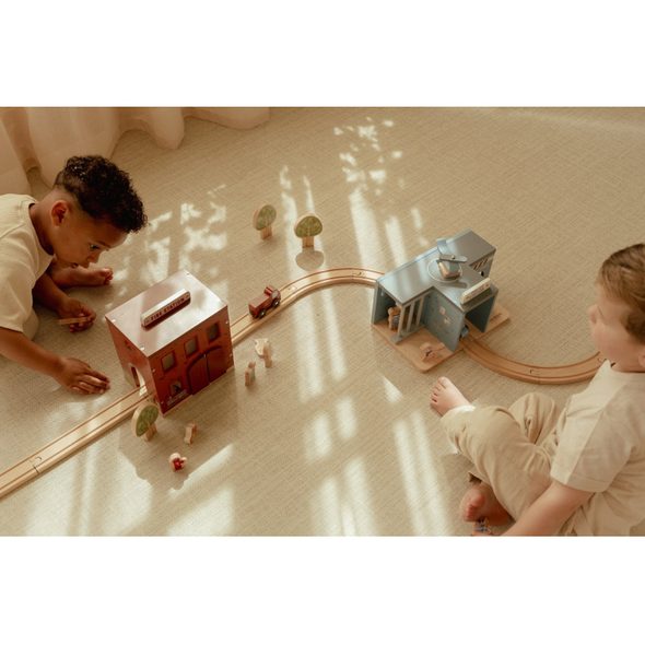 LITTLE DUTCH HASIČSKÁ STANICE DŘEVĚNÁ - LITTLE DUTCH - PRO DĚTI